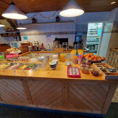 Familien Und Wanderhotel Clarezia Breil/Brigels Ngoại thất bức ảnh